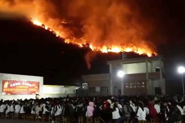 中關村手機參數(shù)對比_民政暖流·四“度”見證② | 協(xié)同共治的“合肥深度”