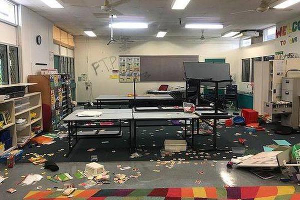 廣東汕頭一餐飲店貼歧視外賣員告示，涉事店員被行拘