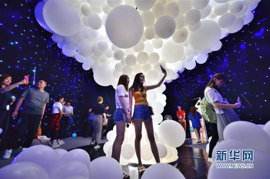 抖音token號(hào)_全網(wǎng)瘋狂勸退的文科專業(yè)， 畢業(yè)后能賺多少錢