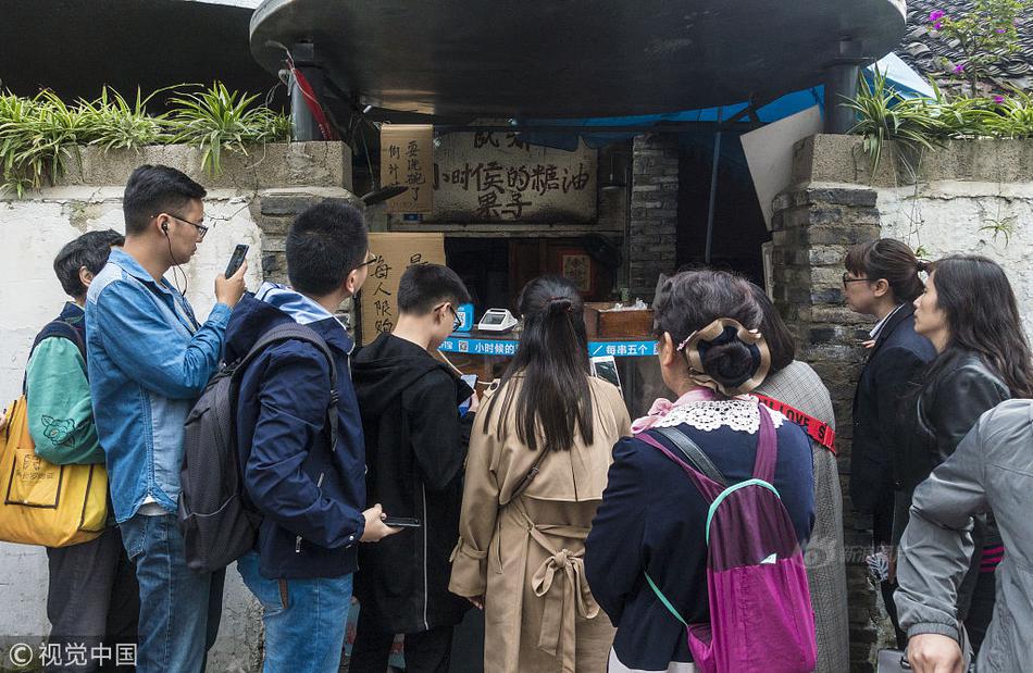 醫(yī)院通報“最快女護士”張水華被警告：依規(guī)依紀處理