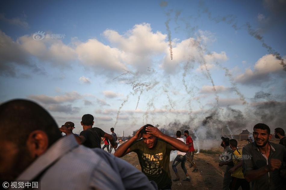 數(shù)據(jù)清洗與整理_奔馳與Momenta推出基于S級(jí)轎車的自動(dòng)駕駛出租車服務(wù)