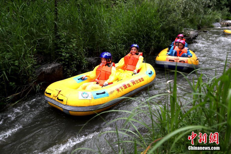 怎樣入侵賭博app_2025年經(jīng)濟熱詞盤點！你的生活因它們而變了嗎？