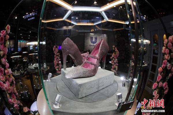 支付寶提示銀行卡被風(fēng)控是怎么回事_成都兩次中柱客場(chǎng)2-2神戶勝利船，費(fèi)利佩雙響，韋世豪造點(diǎn)