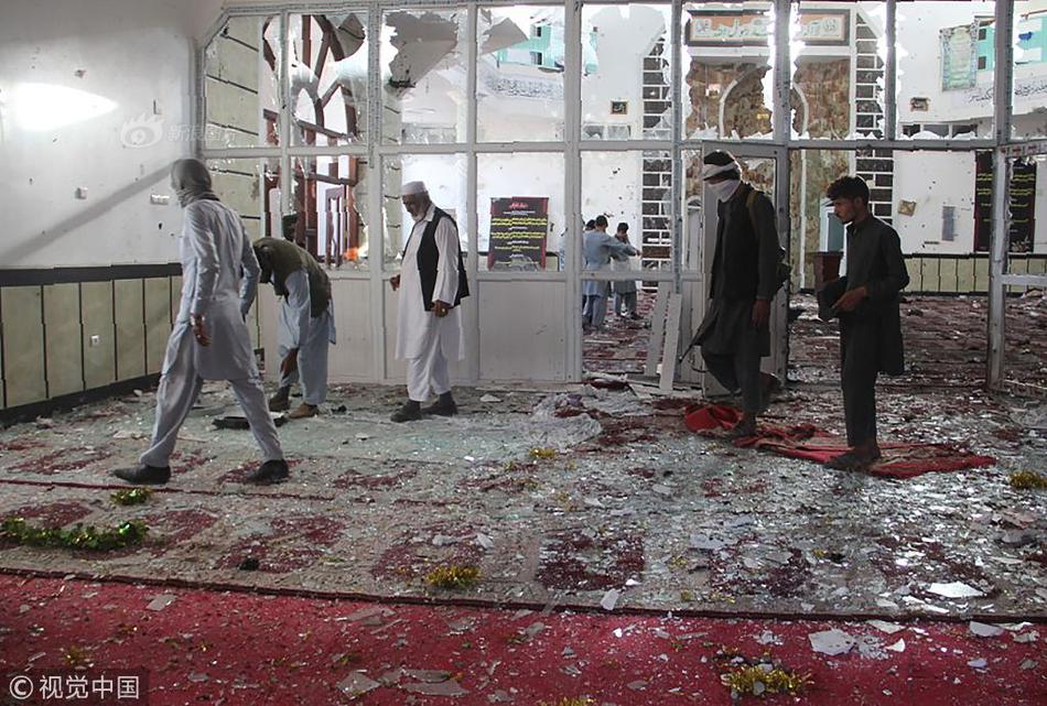 shell命令大全shell腳本編程100例_三星Galaxy Z TriFold：為三折疊注入差異化體驗(yàn)