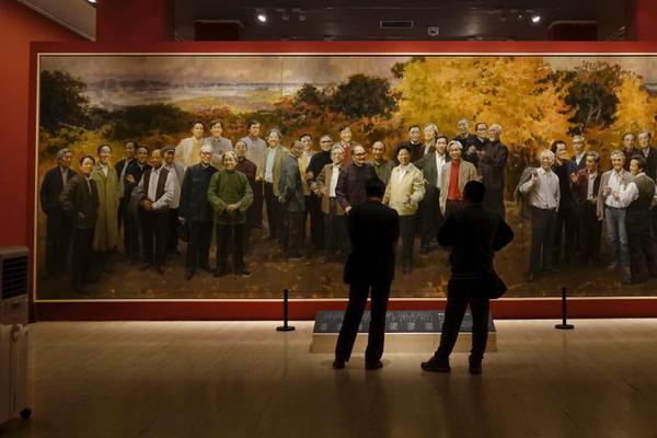 哪個游戲可以回收裝備換人民幣的_CBA下季新賽制:常規(guī)賽4組循環(huán) 增至46輪