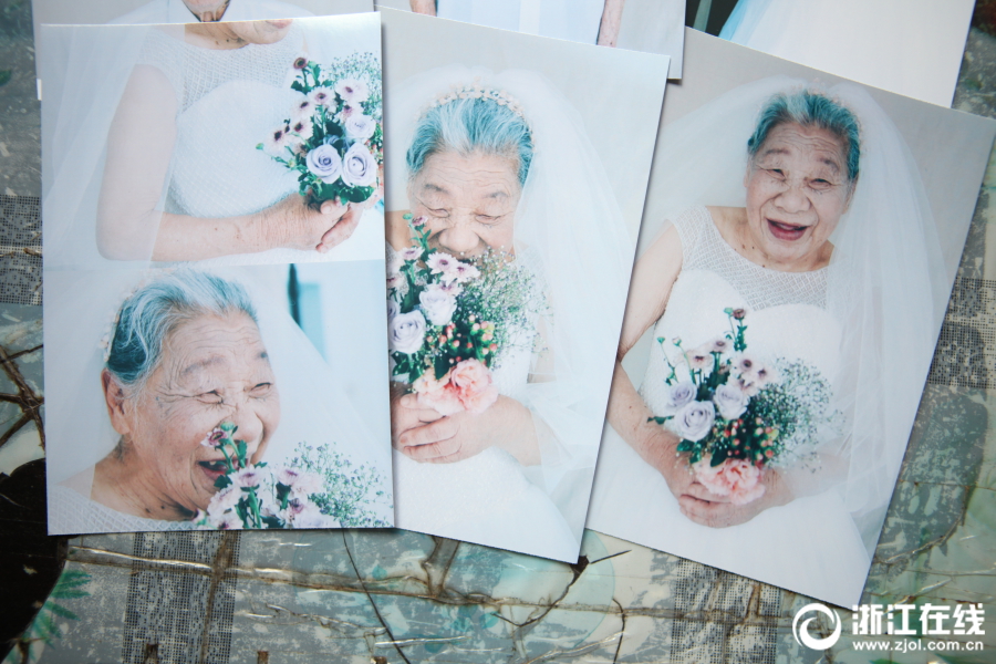 服務(wù)方案投標(biāo)范本_封禁小紅書，民進(jìn)黨“抗中牌”玩砸了（日月談）