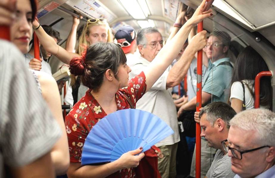 sqlserver限制查詢(xún)條數(shù)_網(wǎng)易公布2023年第四季度財(cái)報(bào)