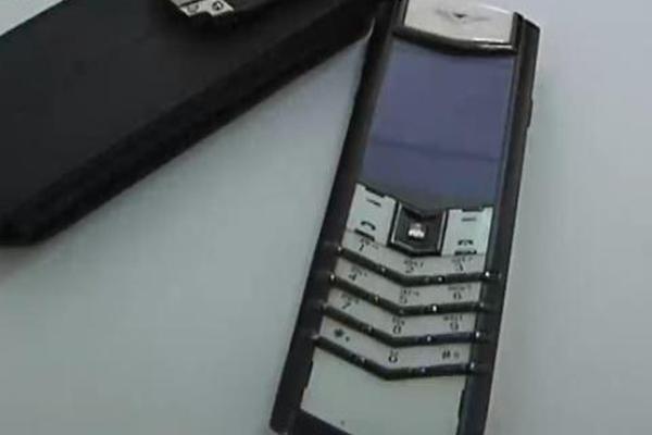 公司網(wǎng)站首頁都放什么內(nèi)容_美批準(zhǔn)向中國出售英偉達(dá)H200人工智能芯片，外交部回