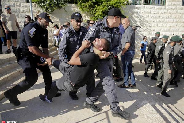 win11激活碼_曝皇馬已解雇阿隆索！踢曼城后正式官宣 42歲青訓(xùn)傳奇任臨時(shí)教練