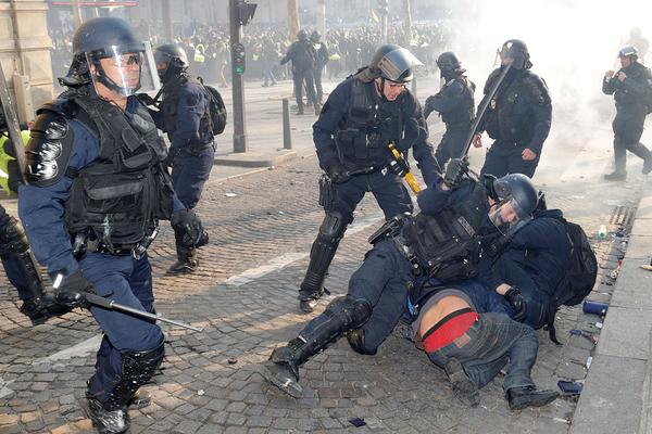 win11怎么安裝vmware虛擬機_毛坦廠中學(xué)旁兩居室年租金3萬