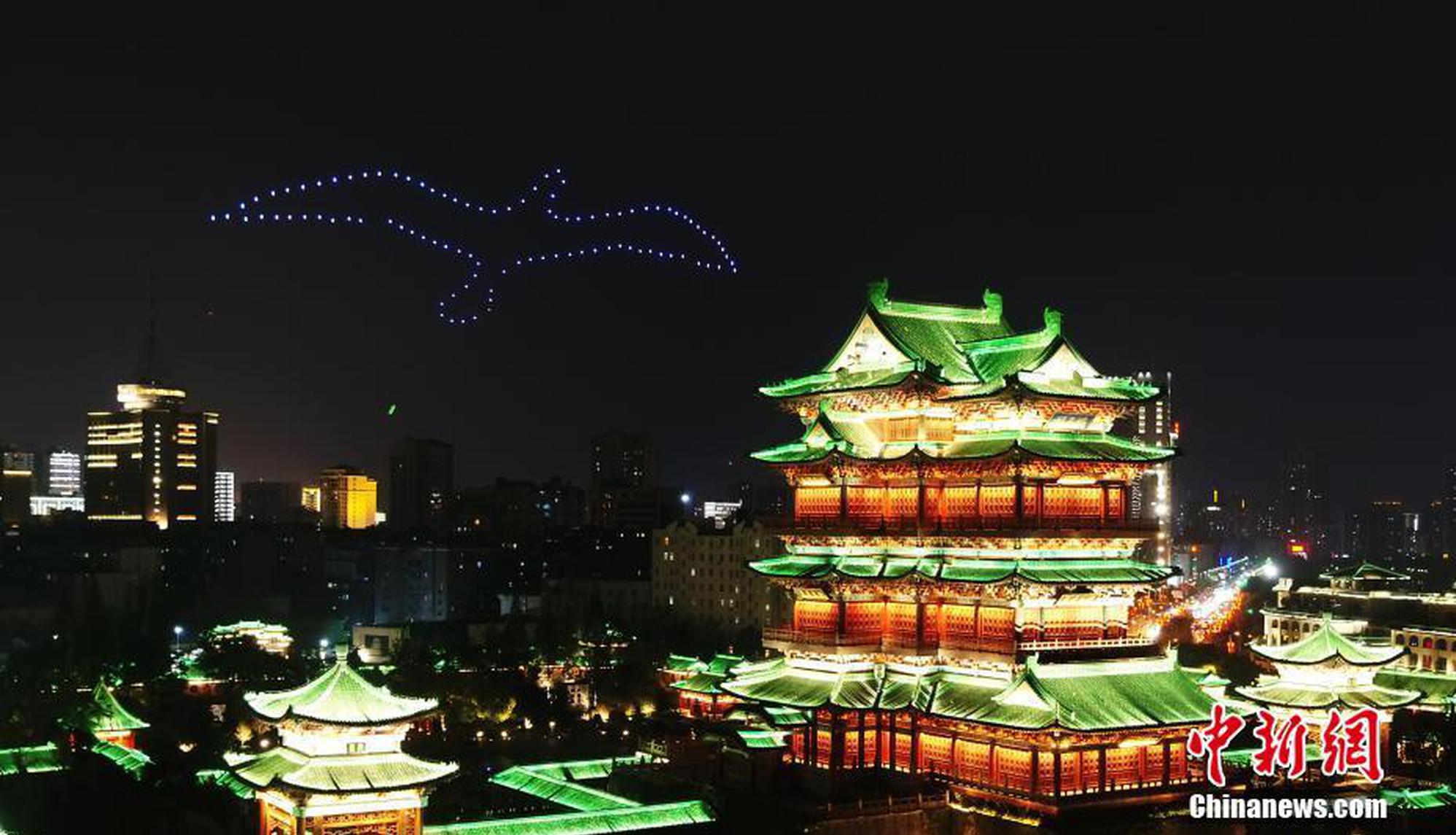 it男的談戀愛特點(diǎn)_肯德基新廣告，不賣炸雞賣鴨子？