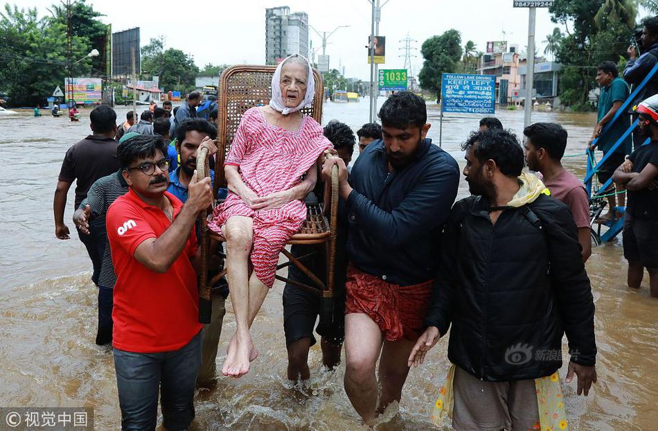 學(xué)校傳染病癥狀監(jiān)測預(yù)警技術(shù)指南_特朗普：澤連斯基拿了3500億美元卻丟了25%的國土 輸了就是輸了