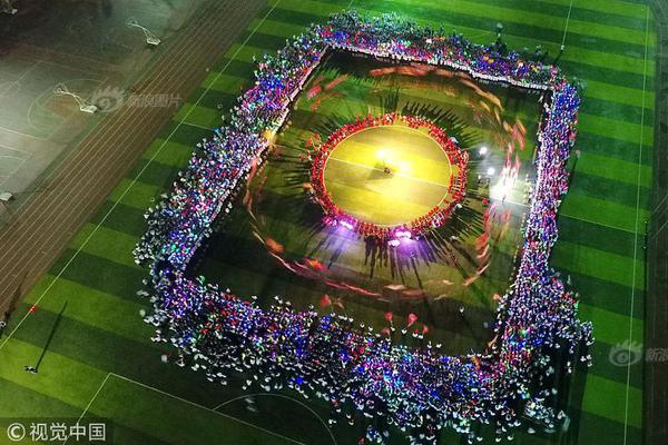 python項(xiàng)目部署到服務(wù)器_新疆4000畝沙漠鹽堿水稻豐收