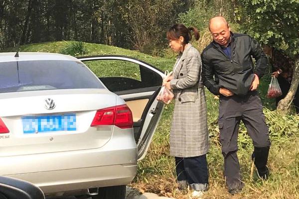 網(wǎng)頁產(chǎn)品介紹_從六方面看決定持股過節(jié)