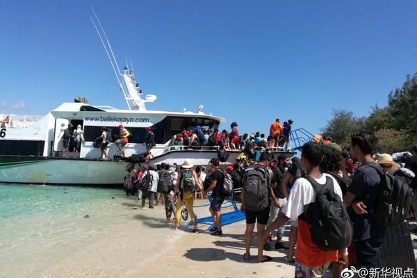 日防相又破防：中俄軍機(jī)聯(lián)合飛行是明確針對日本示威