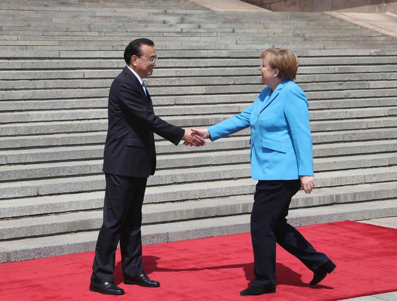 2025女憂排名100最新版本_柬方說泰軍將攻擊范圍擴大至班迭棉吉省