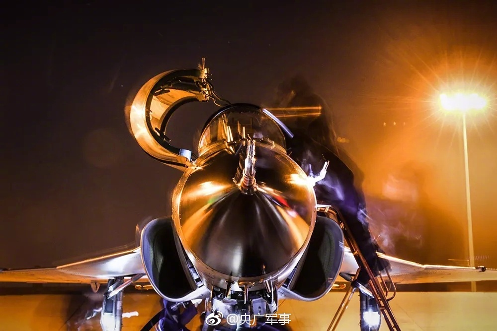 動易webfuture_顏值 空間 配置均出色 實拍全新福特領睿