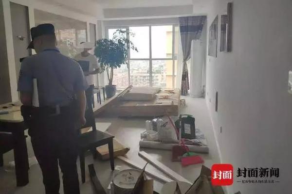 網(wǎng)絡(luò)安全應(yīng)急預(yù)案和應(yīng)急處置機(jī)制_蔡瀾書(shū)法作品展現(xiàn)獨(dú)特風(fēng)格，作品引發(fā)熱議