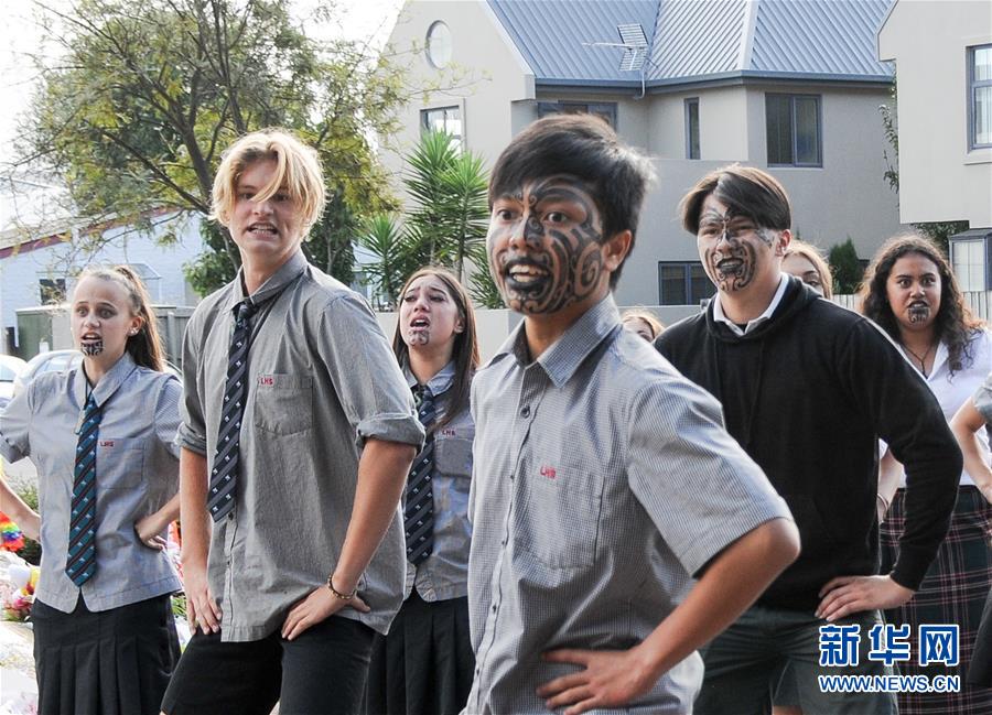 300萬以內(nèi)無敵手 蓮花首款插混SUV定名For Me