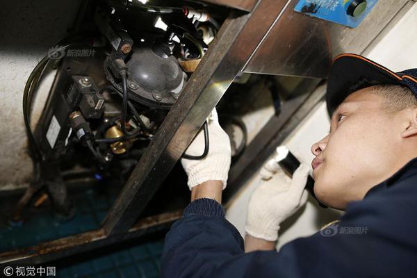 thinkphp6開發(fā)文檔_夸克AI眼鏡現(xiàn)貨被最高炒到5000元，官方：正緊急增產(chǎn)備貨