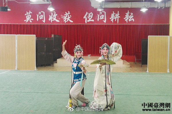 web軟件安裝平臺_任上呼吁人民“拿鐵鍬”參戰(zhàn) 烏前外長:不會自愿入伍