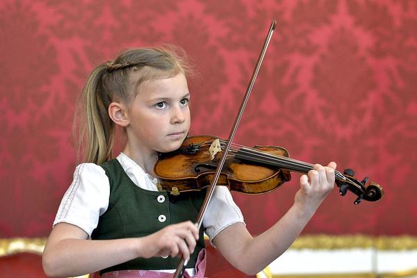 iphone一鍵刷機(jī)助手_美軍艦誤擊友機(jī)細(xì)節(jié)：錯(cuò)把戰(zhàn)斗機(jī)當(dāng)胡塞武裝導(dǎo)彈擊落