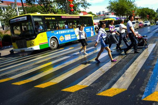 百度網(wǎng)站安全中心_全球跑得最快機(jī)器人，是中國產(chǎn)的