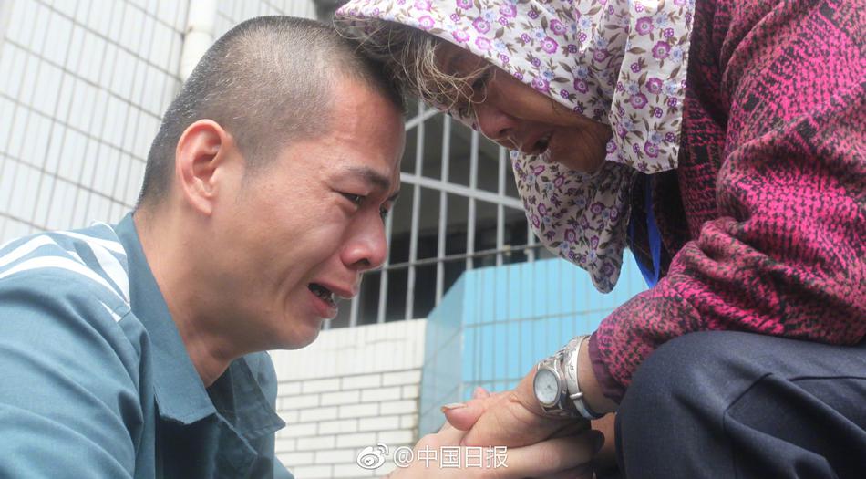 手機(jī)號碼驗證當(dāng)前登錄存在_三折疊巔峰對決 三星能否終結(jié)華為無盡的寂寞