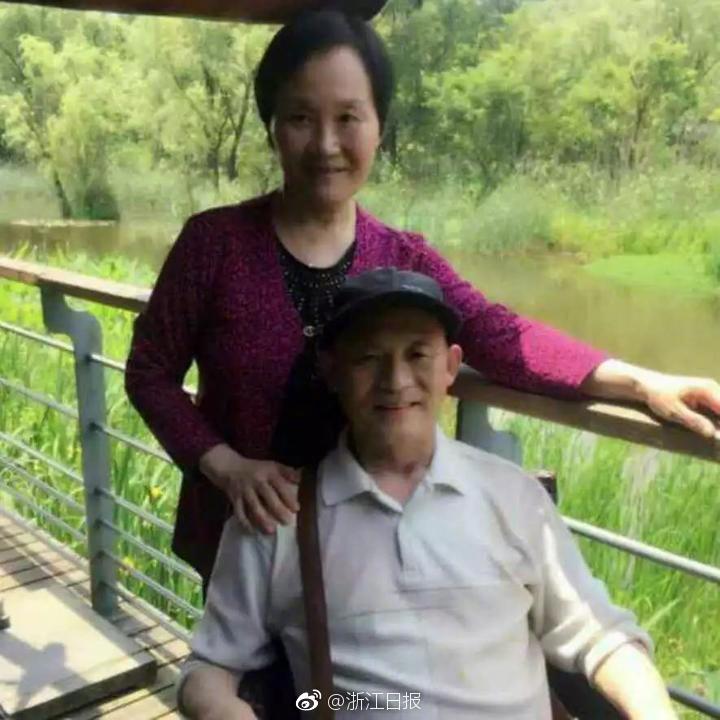 代刷資源網(wǎng)_官宣！直播吧成為天津榮鋼籃球俱樂(lè)部官方媒體合作伙伴