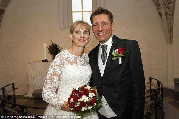 仿黑客視頻_30年前我把祖?zhèn)髅胤浇探o徒弟，他靠這手藝身家過億