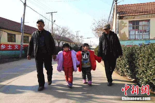 網(wǎng)絡(luò)工程師和網(wǎng)絡(luò)安全有什么區(qū)別_女子向“軍官男友”寄出460萬元名表