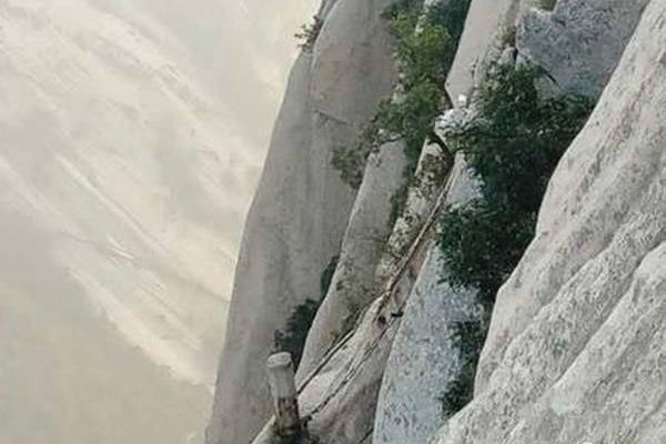 公司電腦上的加密文件怎么發(fā)送_這一年，經(jīng)濟(jì)運(yùn)行總體平穩(wěn)、穩(wěn)中有進(jìn)