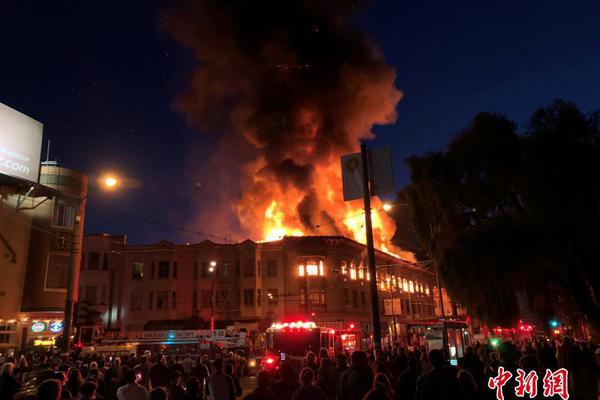 網(wǎng)頁(yè)下載工具_(dá)朱麗葉·比諾什在海南電影節(jié):我把自己作為一個(gè)工具