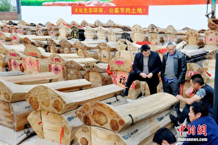 拼多多電腦版官網(wǎng)_300萬以內(nèi)無敵手 蓮花首款插混SUV定名For Me