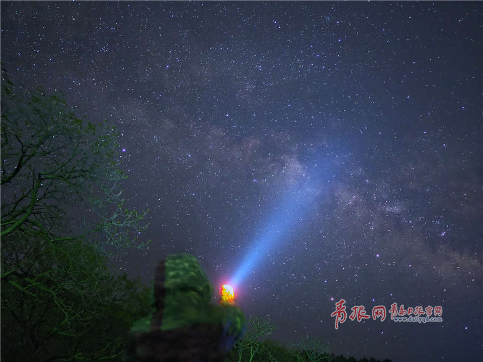 黑客模擬網(wǎng)站在線_網(wǎng)紅“澳門COCO姐”多平臺(tái)被封禁 抖音：違反相關(guān)法律法規(guī)