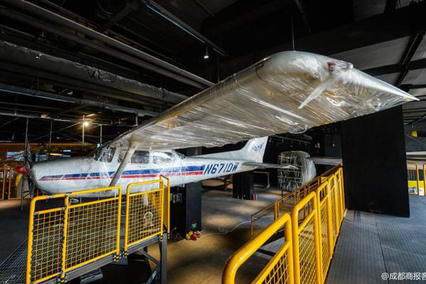 互聯(lián)網(wǎng)維權熱線電話_連環(huán)爆炸后 斯里蘭卡禁止公眾場合遮蓋臉部