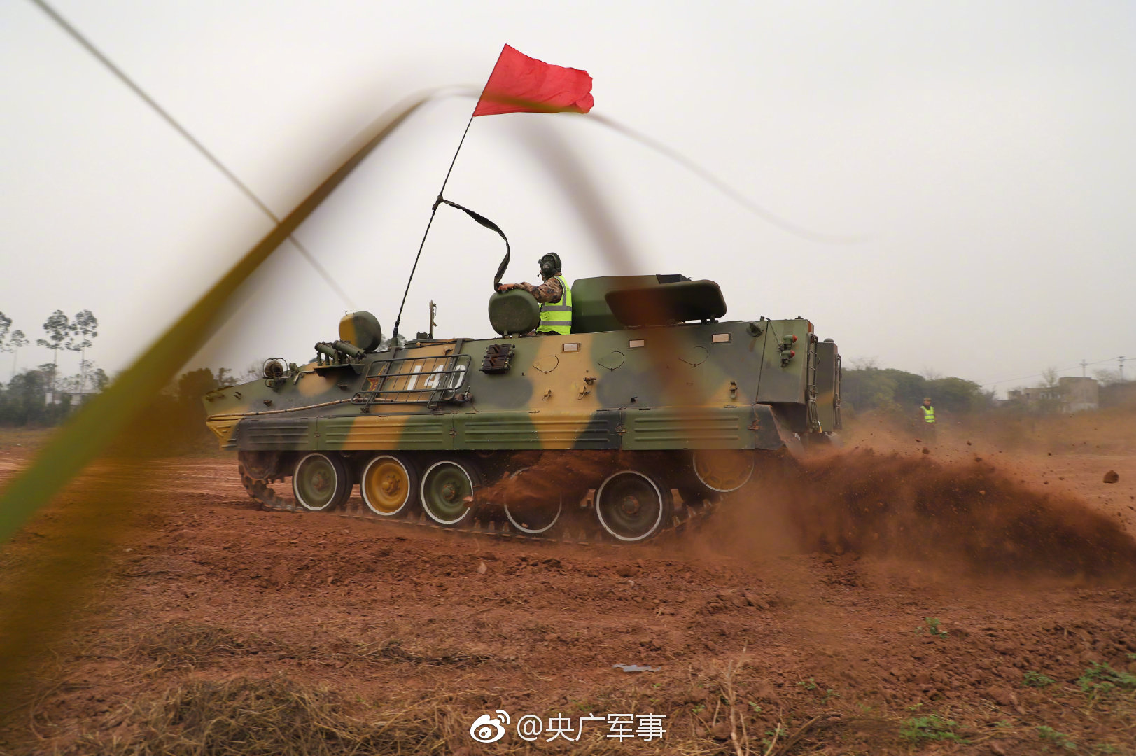 刑偵追逃技戰(zhàn)法課件_《英雄聯(lián)盟》測試WASD移動 ADC成最大輸家？