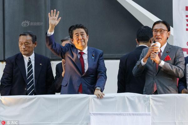 外交部：各國有責(zé)任也有義務(wù)攜手阻擊任何復(fù)辟軍國主義的圖謀