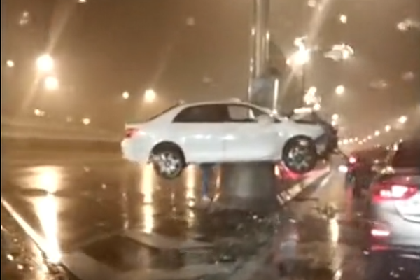 怎么徹底屏蔽一個(gè)網(wǎng)址_這么多年了，針織開衫還是“女主角”們的愛？