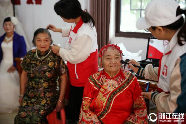 300萬以內(nèi)無敵手 蓮花首款插混SUV定名For Me