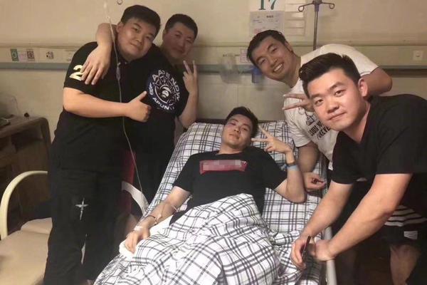 web端測試面試問題_牢牢把握內(nèi)需戰(zhàn)略基點 建設(shè)強大國內(nèi)市場