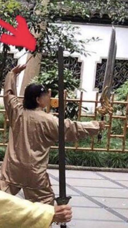 美國肯塔基州立大學(xué)校園發(fā)生槍擊事件，造成多人受傷