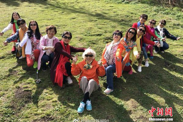 網(wǎng)站備案需要多少錢_媒體人：阿奇姆彭很職業(yè)、不惹事，配得上在中超掙得每一分錢