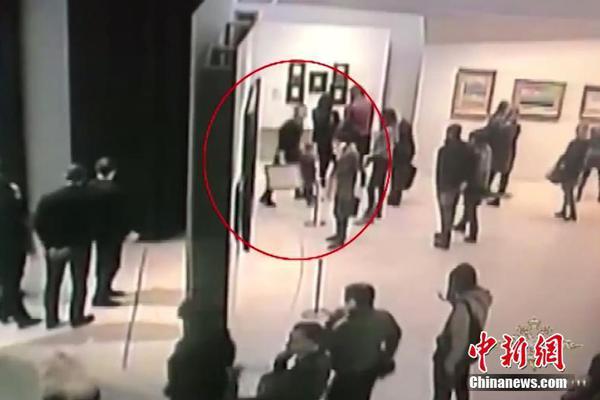 王興興說(shuō)中文模型比英文模型更聰明