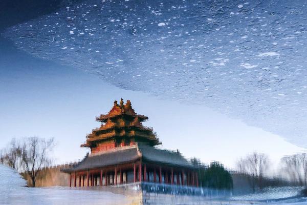 威脅信息系統(tǒng)安全的最危險的因素是_縣城經(jīng)濟(jì)神話，夢醒時分