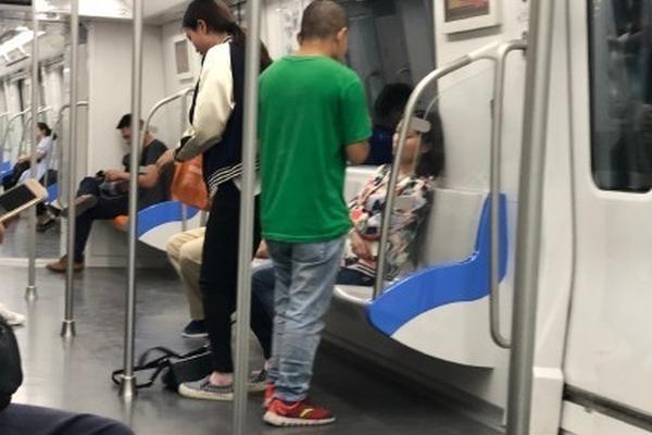 軟倉官方網(wǎng)站_特朗普：戰(zhàn)事不是擋箭牌 烏克蘭該選舉了