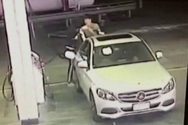 人生抉擇：留大城市還是回老家？