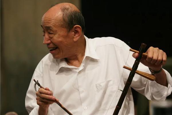 拉人進群獎勵紅包騙局_利比亞法院審判IS成員時遭襲 4名安全人員死亡