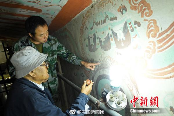 傳奇私服怎么找漏洞刷裝備_委內(nèi)瑞拉稱攔截一架非法飛越其領(lǐng)空的飛機(jī)