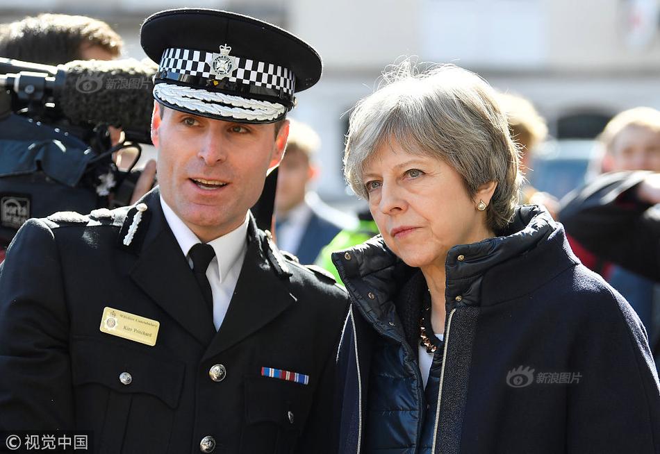 小黑的日?？履蟔《逍遙游》照進(jìn)現(xiàn)實(shí) 東營鳥浪奇觀如